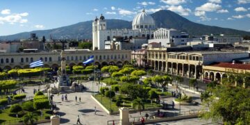 Escrutinio de elecciones salvadoreñas supera el 78 % y da 28 alcaldías al partido de Bukele