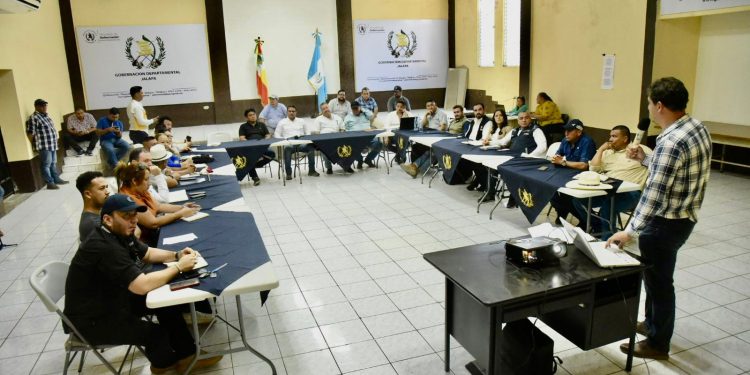 Durante reunión del Codede de Jalapa se prioriza proyectos de desarrollo