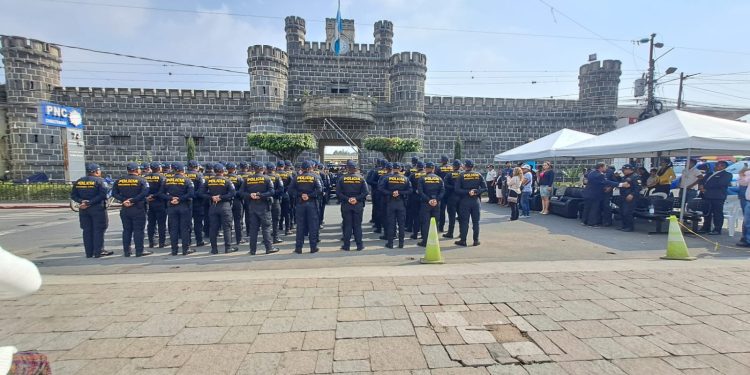 Nueva promoción de la PNC reforzará seguridad en Chimaltenango