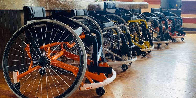 Entregan sillas de ruedas para deporte adaptado en San Marcos