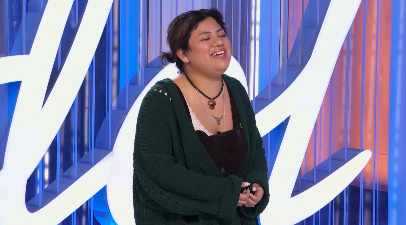 La guatemalteca Julia Gagnon asombra con su presentación en American Idol