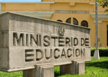 Mineduc alerta ante oferta de falsos empleos por dinero. Foto: DCA.