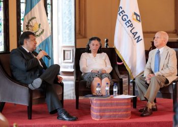 Expertos analizan el papel de la planificación en el desarrollo del país