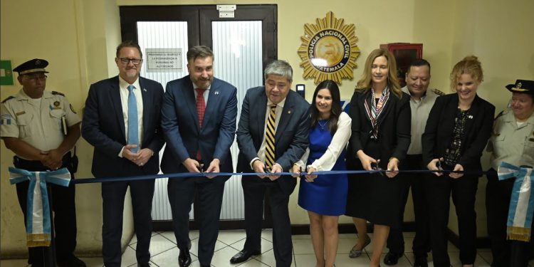 Inauguran el Centro de Comando y Control de la Criminalidad y Conflictividad