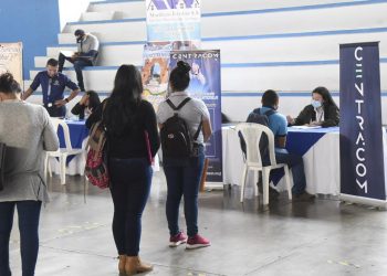 Encuentra oportunidades laborales en la Feria Nacional de Empleo en Jalapa