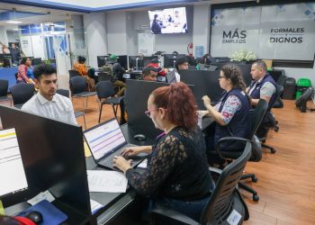 Feria de Empleo ofrece oportunidades laborales para los guatemaltecos. /Foto: Mintrab