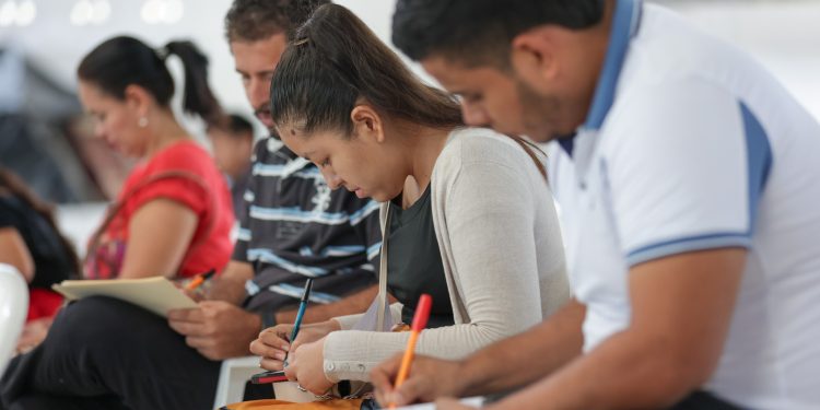 Feria de Empleo Nacional llegó a más de 11 mil guatemaltecos. /Foto: Mintrab
