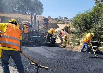 Avanzan los trabajos de mejoramiento de tramo carretero en Sololá