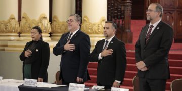 Presidente Bernardo Arévalo presente en la reunión del Frente Parlamentario contra el Hambre. /Foto: Noé Pérez