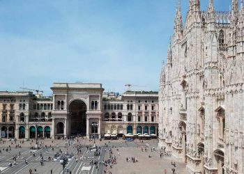 Ayuntamiento de Milán prohibirá comer en la calle después de la medianoche. / Foto: Viajar Milán.