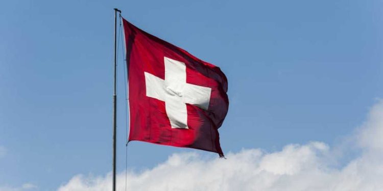 Suiza podría someter a referéndum su tradicional neutralidad en asuntos internacionales