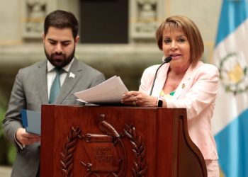 CIV destituye a personal de la dirección general de Caminos