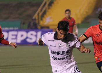 Comunicaciones y Municipal no se dañan en el clásico 328