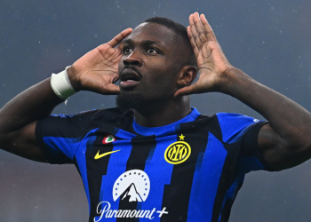 El Inter se corona campeón de Italia en el Derby della Madonnina