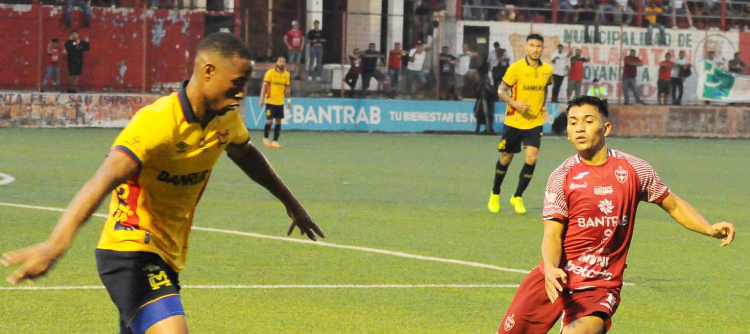 Municipal revive frente a Malacateco y deja abierta la eliminatoria