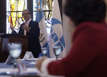 Curso sobre administración pública y gobernanza empezó en el país. / Foto: Dickéns Zamora.