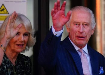 Carlos III retoma sus actividades de gobierno. / Foto: Lecturas.