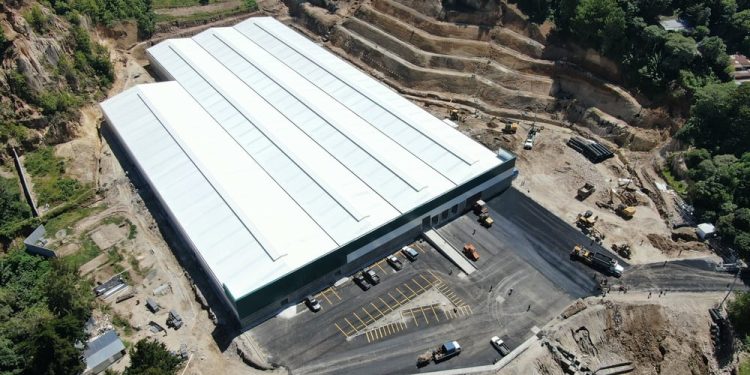 España invierte más de 20 millones de dólares en fábrica en Guatemala