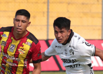 Zacapa logra un agónico empate frente a Comunicaciones