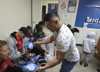 Más de 500 extranjeros atendidos en el CAMIEX desde enero