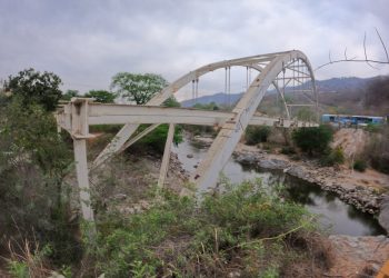 Al menos 19 obras inconclusas en el país. /Foto: CIV