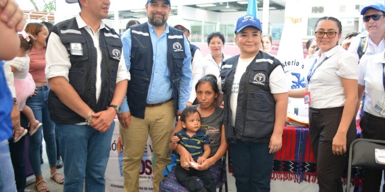 Vacunación simultánea contempla distintas actividades de Salud entre Guatemala y México. /Foto: MSPAS