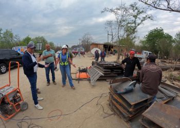 Supervisión de la construcción del puente Motagua en la CA-9 Norte kilómetro 137. /Foto: CIV