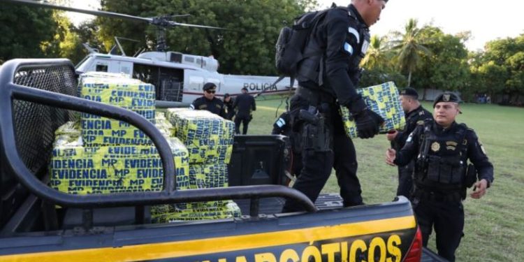 Éxito en la lucha antinarcótica, resultados significativos en 100 días