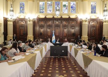 Aprueban tres mesas técnicas de trabajo en la Conaprevi. Foto: Noé Pérez.