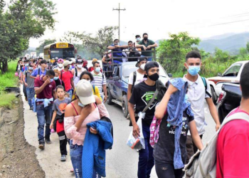 Migración por Centroamérica casi se ha triplicado, dice OIM. / Foto: Los Ángeles Times.