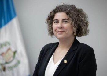 Ministra de economía Gabriela García- Quinn