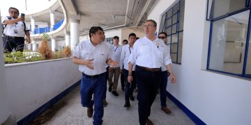 Presidente supervisa Escuela de la Reforma