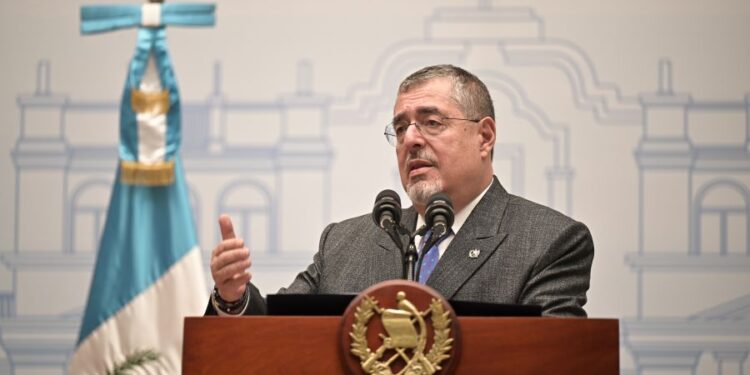 Presidente: observación de la OEA al proceso de elección de cortes no es injerencia