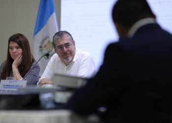 Presidente Bernardo Arévalo en Izabal.