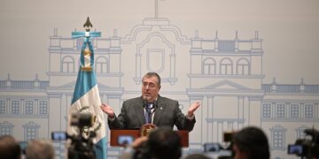 Presidente Bernardo Arévalo en conferencia de prensa