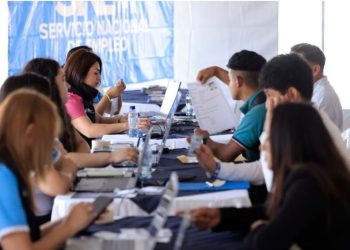 Quiosco de empleo en Guatemala