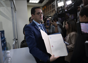 El Secretario General de la Presidencia, Juan Gerardo Guerrero pidió una opinión consultiva a la CC relacionada con la Fiscal General.