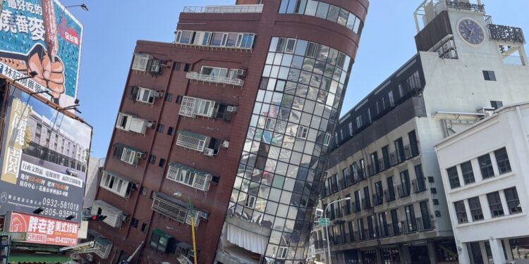 Taiwán reporta al menos 9 muertos por terremoto. / Foto: EFE.