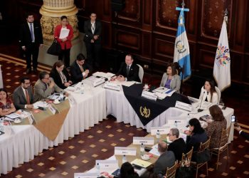 Avanza agenda de desarrollo social