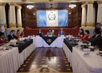 Autoridades se reúnen para abordar gestión de bienes en extinción de dominio