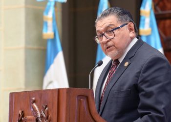 Ministro Maynor Estrada destaca la importancia de la agricultura para el desarrollo del país. /Foto: Carlos Jacinto.