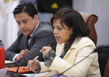 La viceministra de la Unidad de Construcción de Edificios del Estado, Paola Constantino, fue quien dio a conocer sobre la denuncia. /Foto: CIV