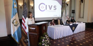 Autoridades presentaron la nueva Comisión contra la Violencia Sexual. /Foto: Noé Pérez