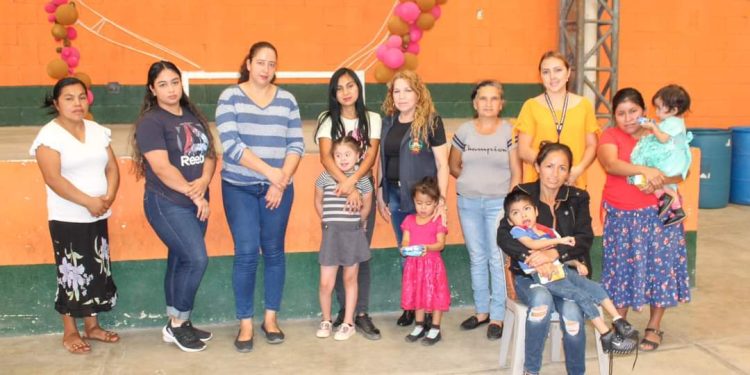 Subsidios contribuyen a familias de niños vulnerables en Agua Blanca, Jutiapa