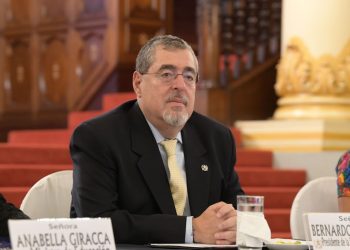 Presidente Arévalo destaca la importancia del empleo digno