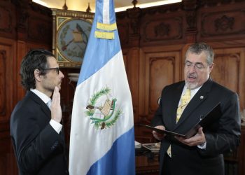 El Presidente juramentó a Julio Saavedra como procurador general de la Nación, el pasado 19 de enero. /Foto: Noé Pérez.