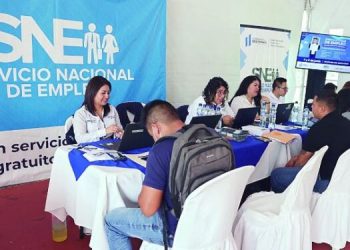 Servicio Nacional de Empleo ha beneficiado a más de 11 mil guatemaltecos