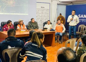 Coordinan acciones para el combate de segundo incendio forestal en el volcán Tajumulco