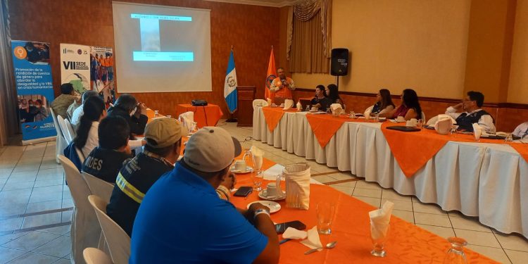 Fortalecen conocimientos en igualdad de género en la gestión de riesgo