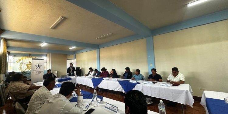 Dan seguimiento a las acciones para garantizar la seguridad alimentaria y nutricional en Sololá